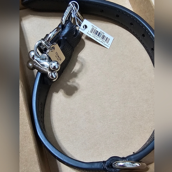 Coach Black Leather Dog Collar F26177 New with tags Size small - Main Image